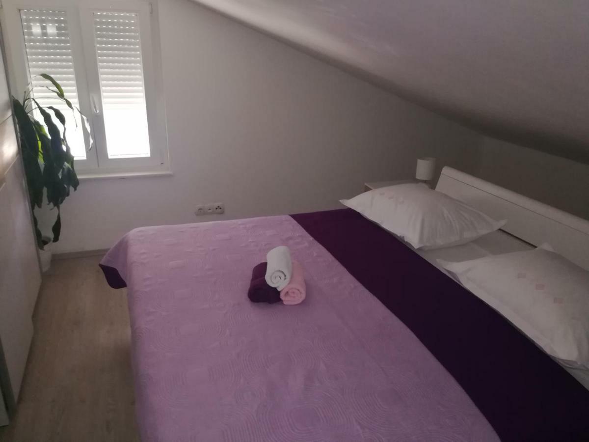 Apartamento Apartman Daria Trogir Exterior foto